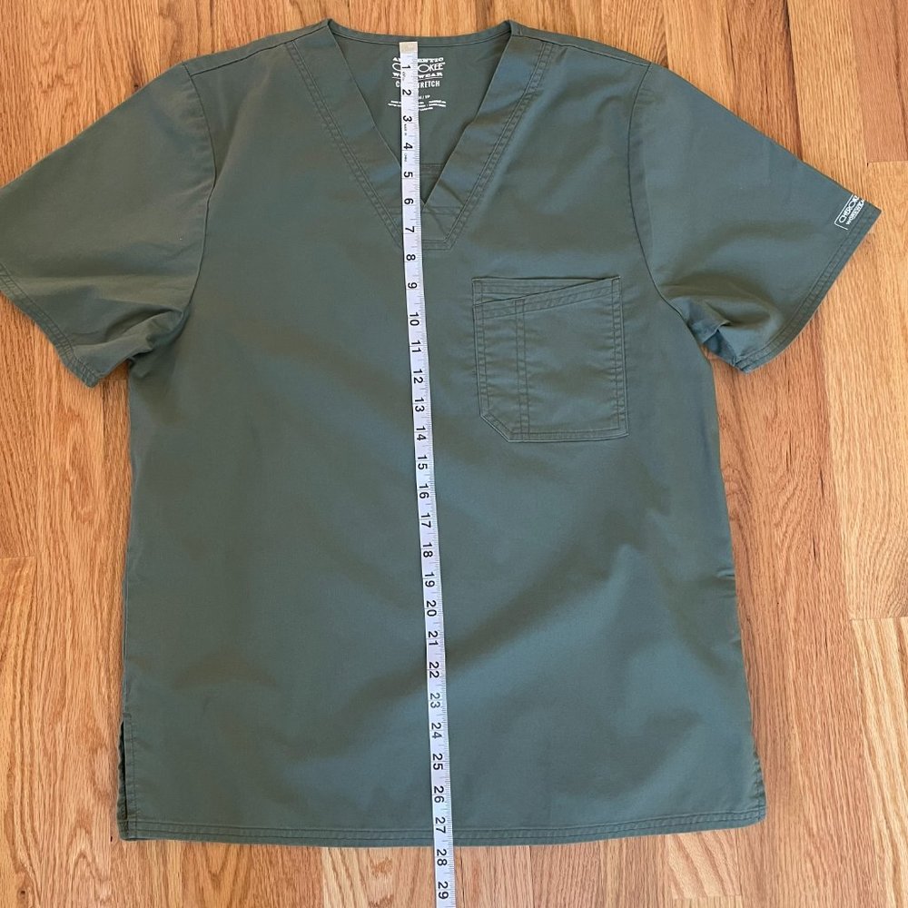 Core Stretch by Cherokee Workwear Men’s V-Neck Solid Scrub Top Sz XS Olive 4743 - Picture 5 of 7